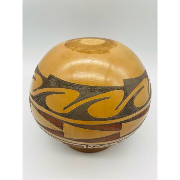Santos Ortiz & Bertha Chacon Signed Mata Ortiz Pottery Vase - Picture 5 of 7